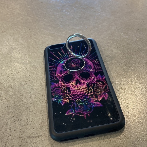 iPhone case - Picture 2 of 3